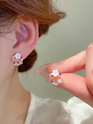 Aretes Petalos de Gemas