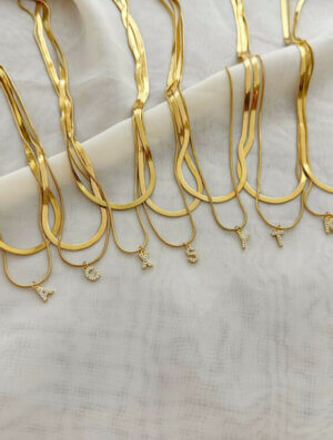 Collar Mujer Inicial Esencia