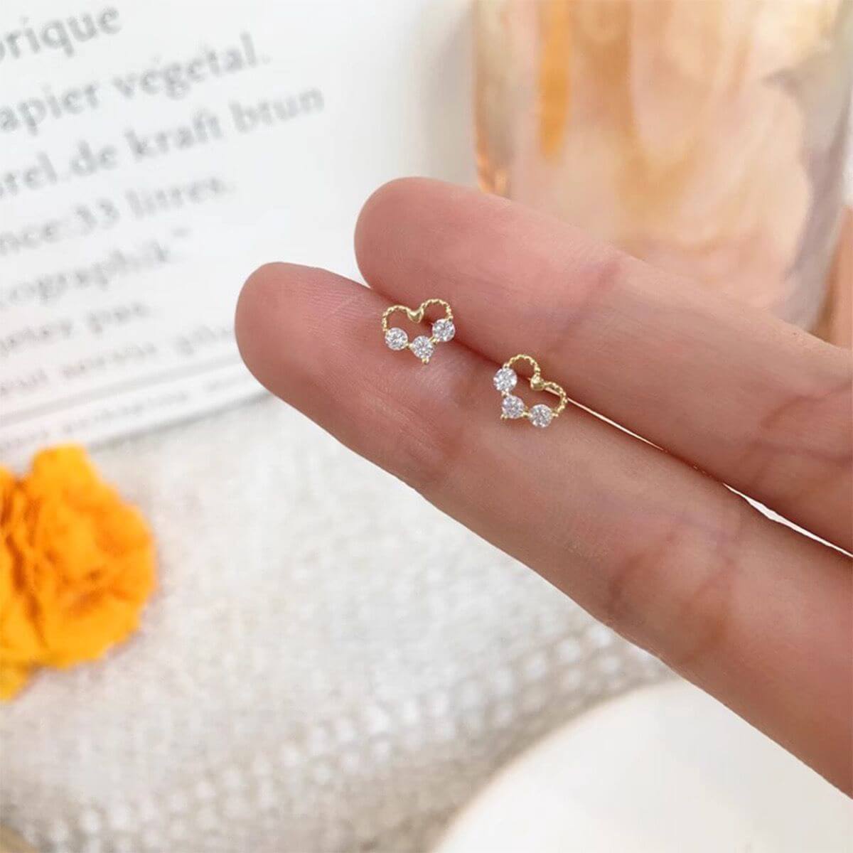 aretes-mujer-amor-diminuto