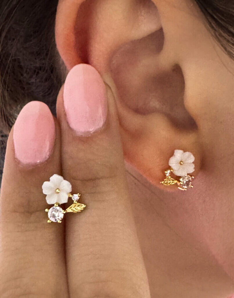 aretes-mujer-flor-de-nieve-1