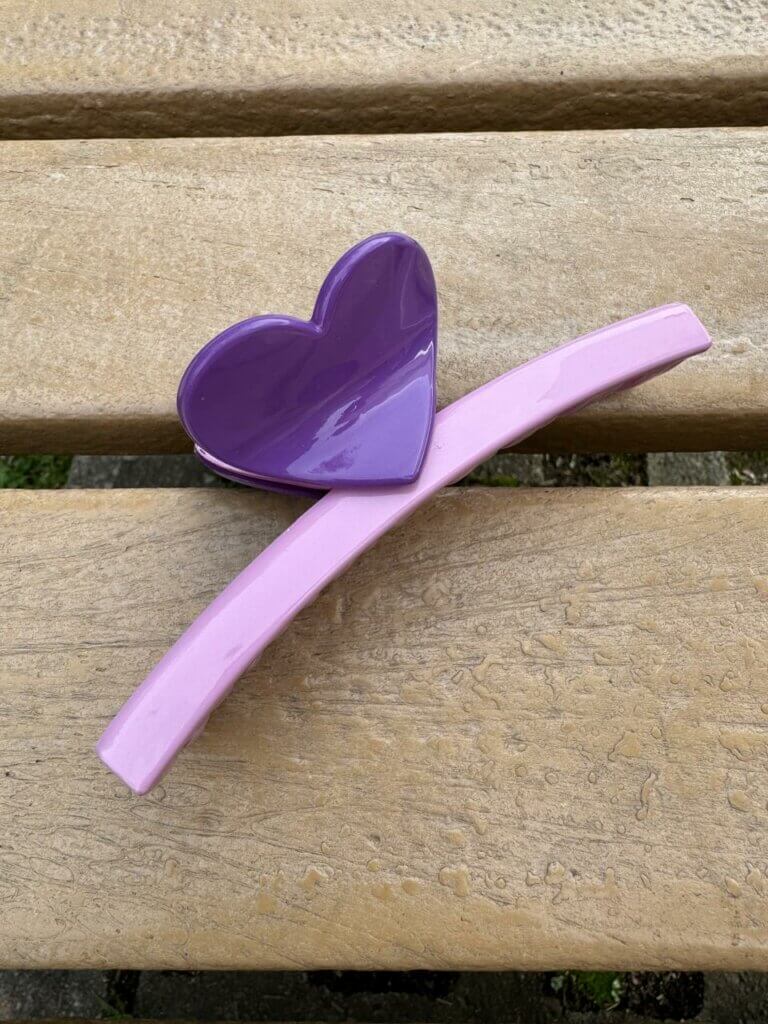 Pinza Caiman Corazon Mora