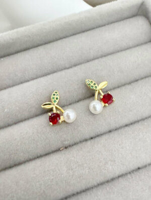 Aretes Mujer Chispa Cereza