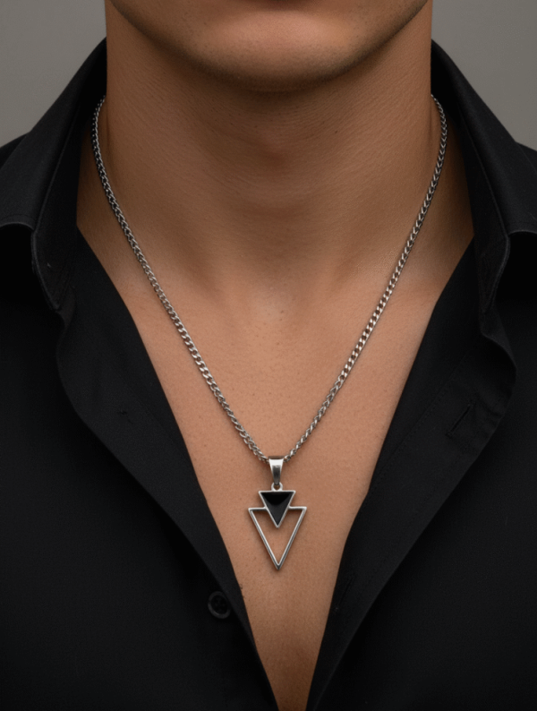 Cadena Hombre Prisma Negro