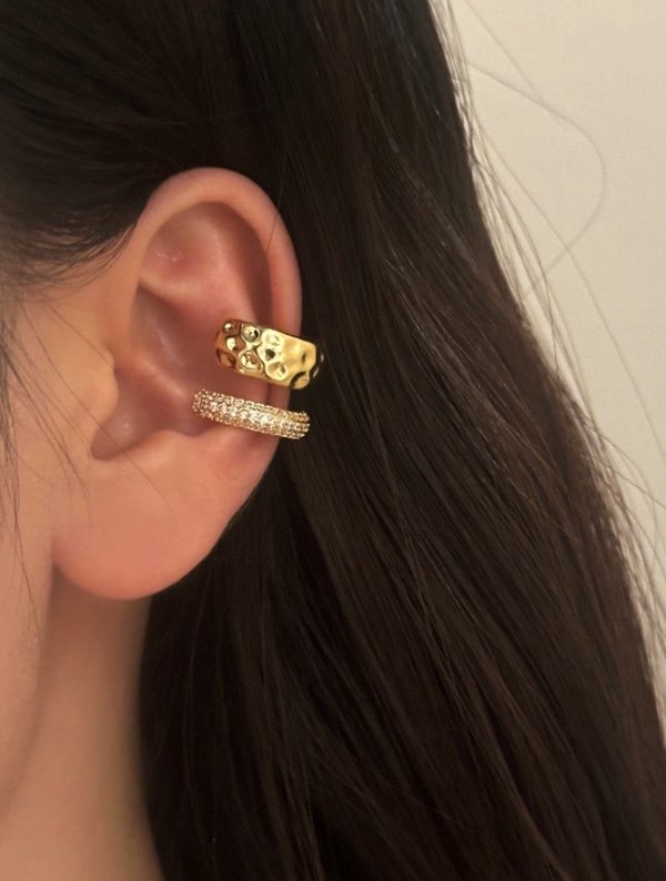 Ear Cuff Universo Dorado
