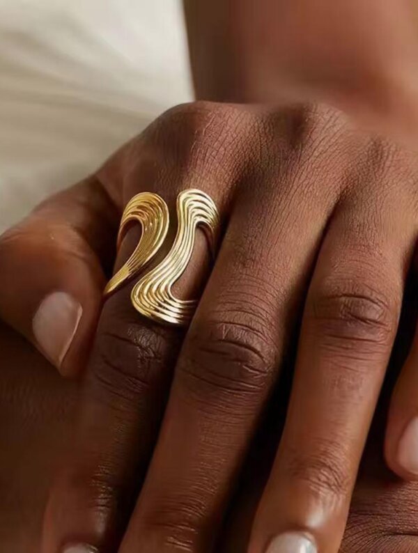 Anillo Acero Sol Dorado