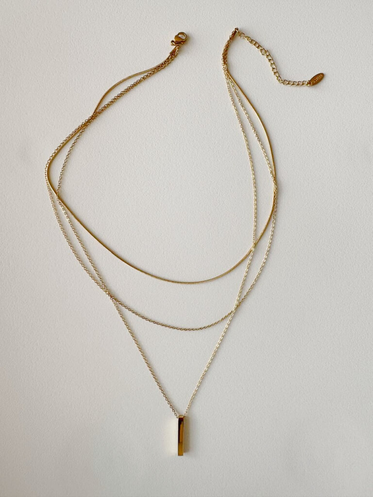 collar-acero-destello-festivo-1
