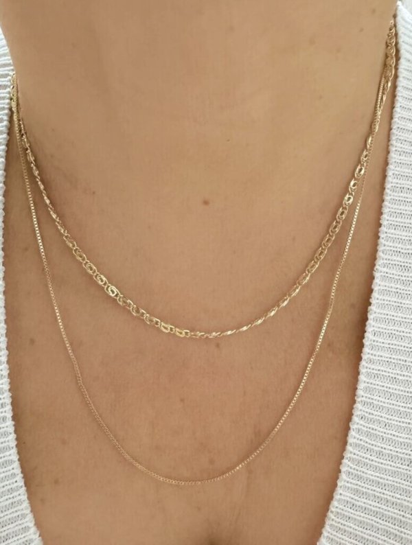 Collar Xuping Silueta Dorada