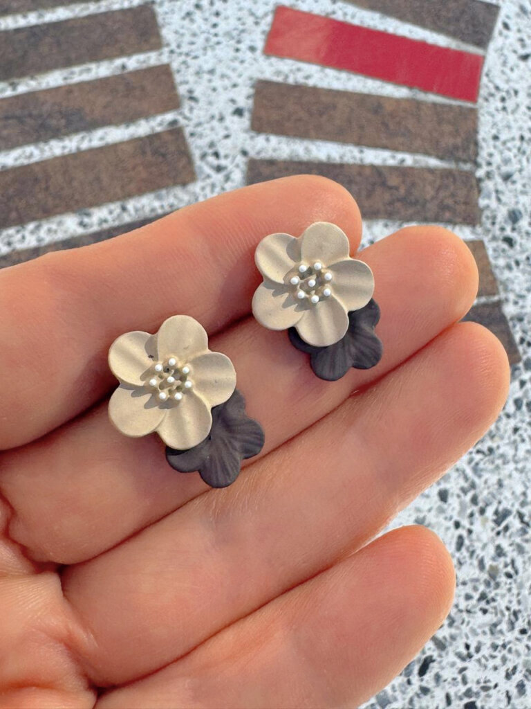 aretes-mujer-fiesta-de-petalo-1