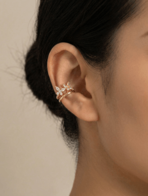 Ear Cuff Llama Alada