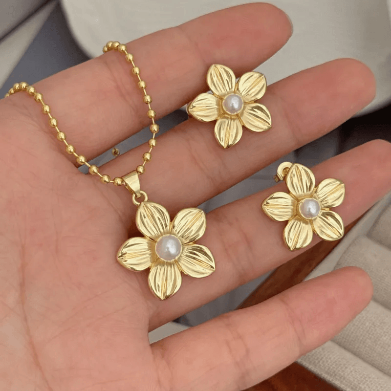 set-mujer-oro-botanico