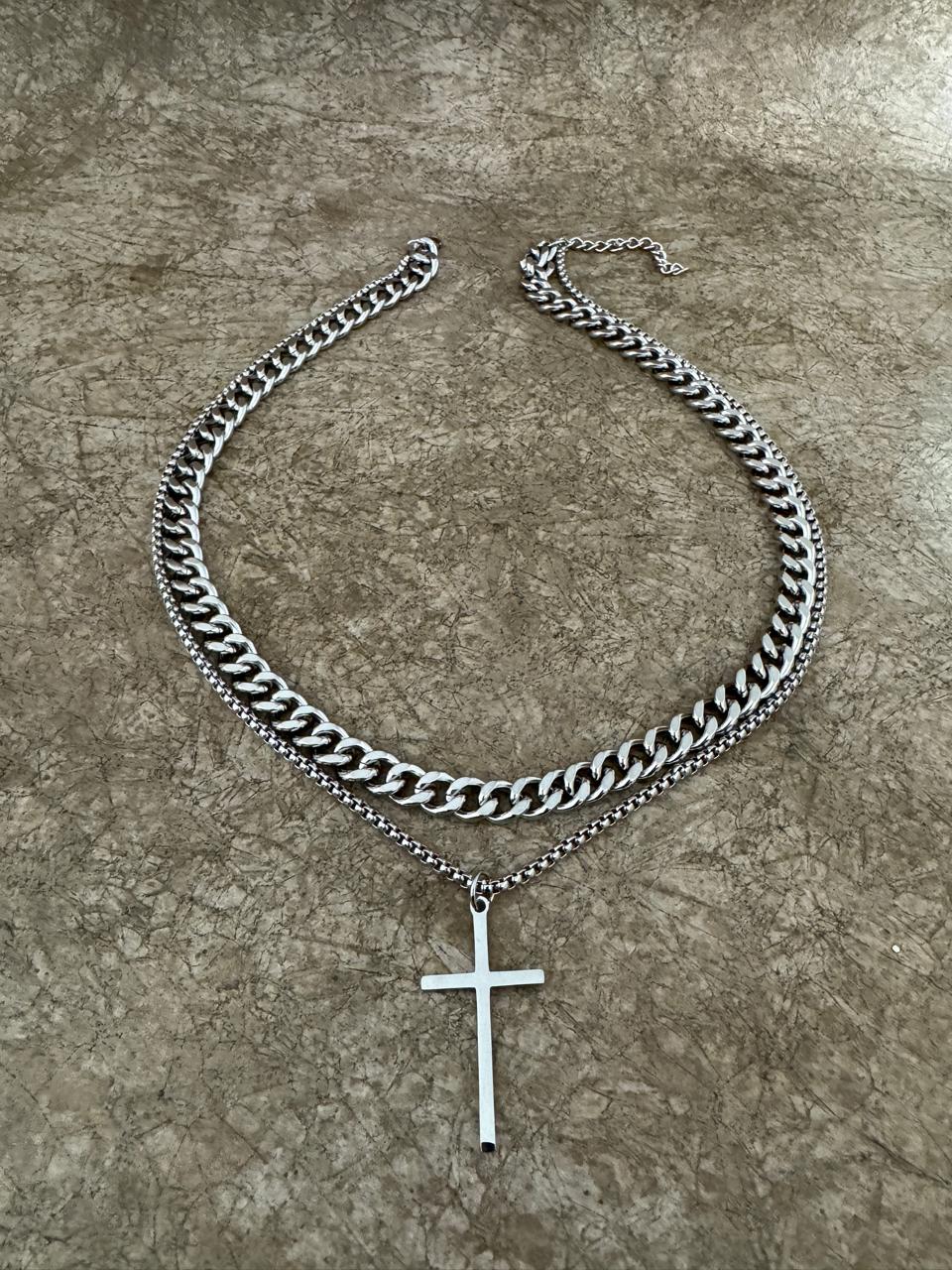 Cadena-Hombre-Layer-Cruz