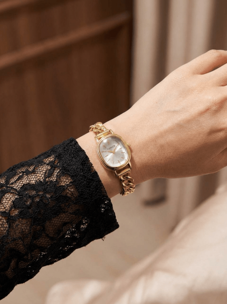 Reloj Mujer Sutil Dorado